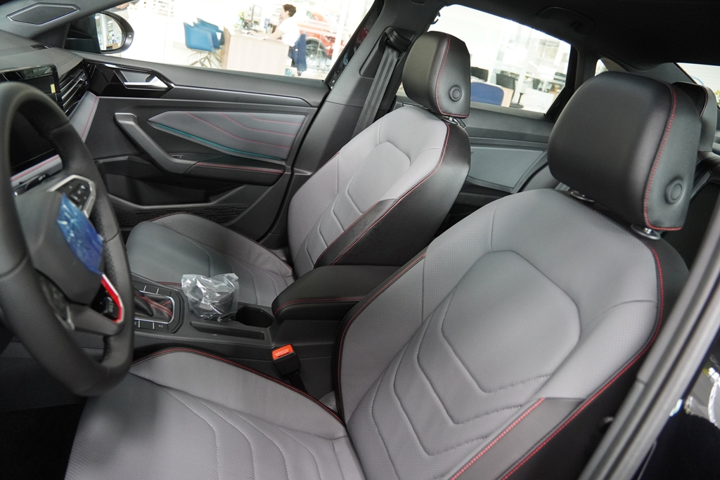 JETTA 2.0 350 TSI GASOLINA GLI DSG7