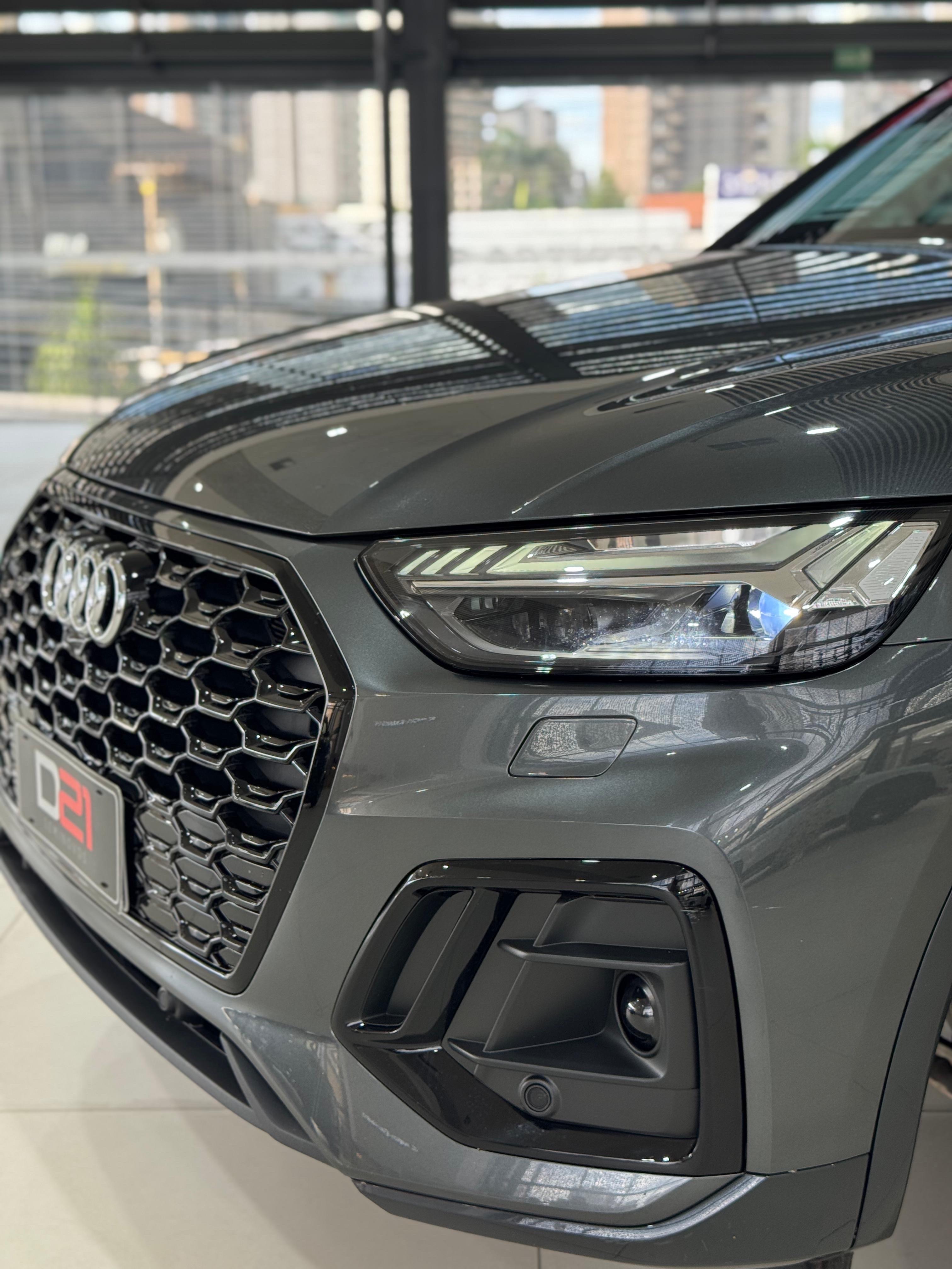 Audi-Q5-2.0 55 TFSIE PHEV PERFORMANCE BLACK QUATTRO S TRONIC