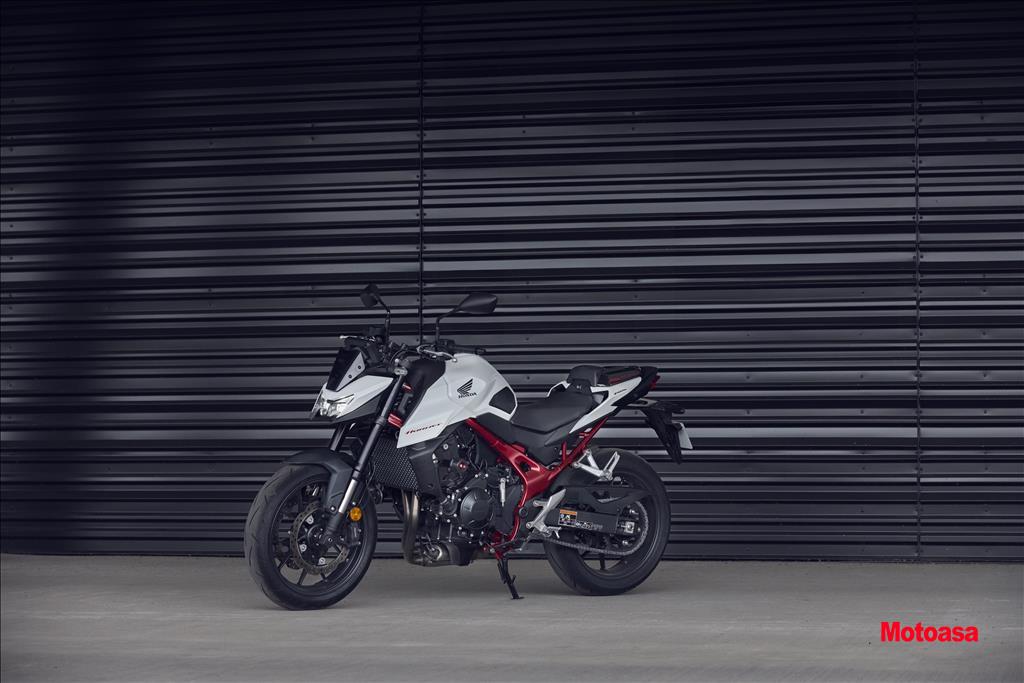 CB 750 HORNET4