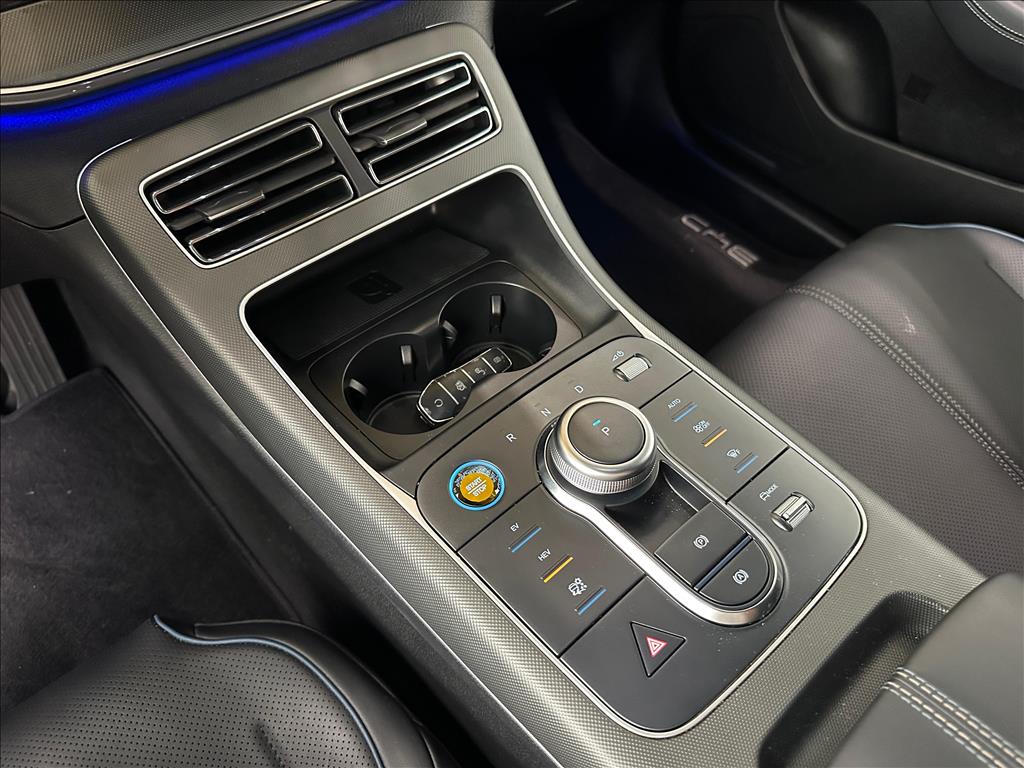 KING 1.5 DM-I PHEV GS AUTOMÁTICO10