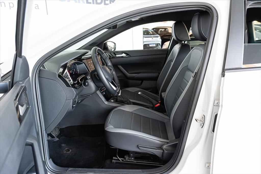 NIVUS 1.0 200 TSI TOTAL FLEX HIGHLINE AUTOMÁTICO12