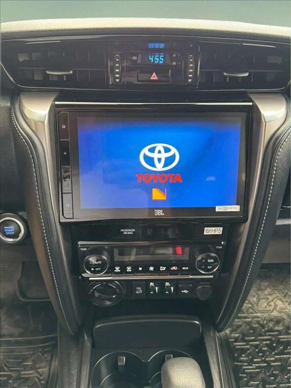 HILUX SW4 2.8 D-4D TURBO DIESEL SRX PLATINUM 4X4 AUTOMÁTICO7