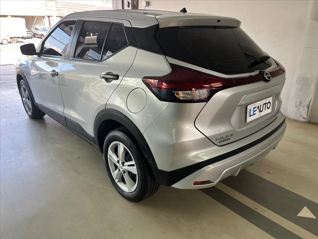 KICKS PLAY 1.6 16V FLEXSTART ACTIVE PLUS XTRONIC6