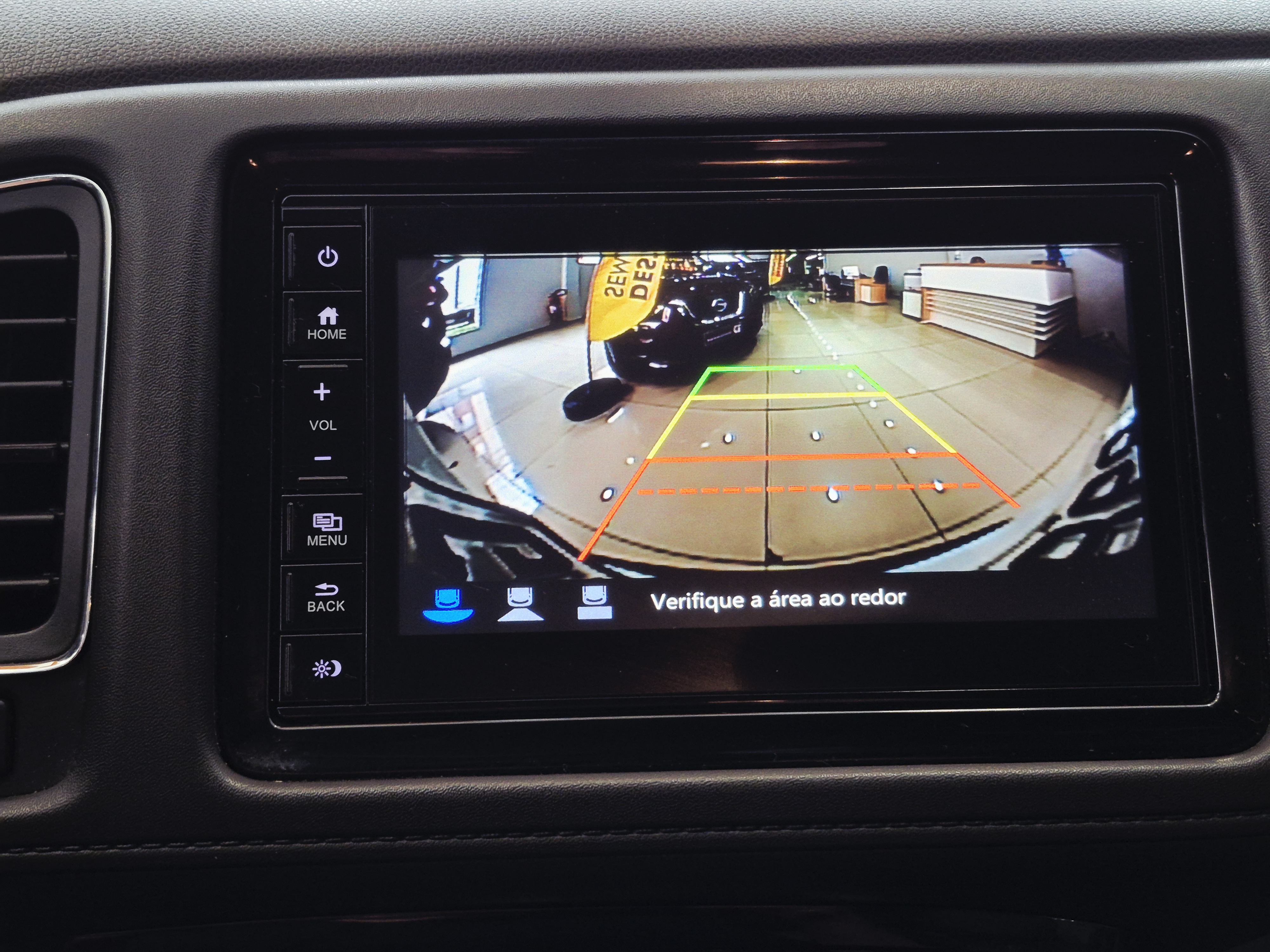 Foto ilustrativa do carro