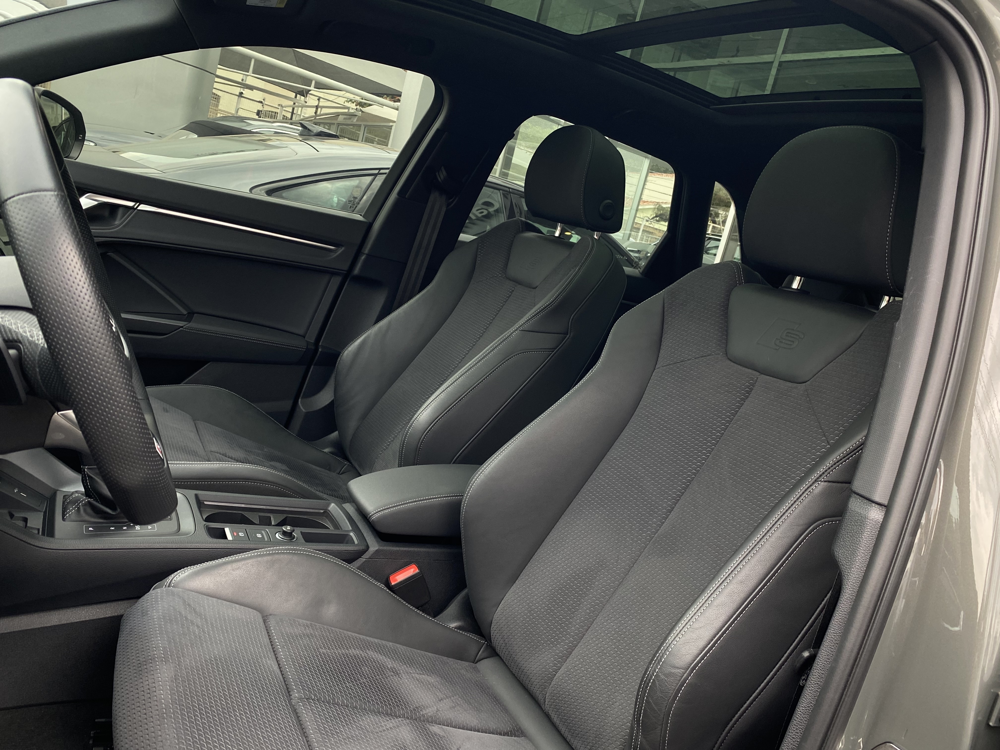 Q3 2.0 40 TFSI GASOLINA PERFORMANCE BLACK QUATTRO TIPTRONIC11