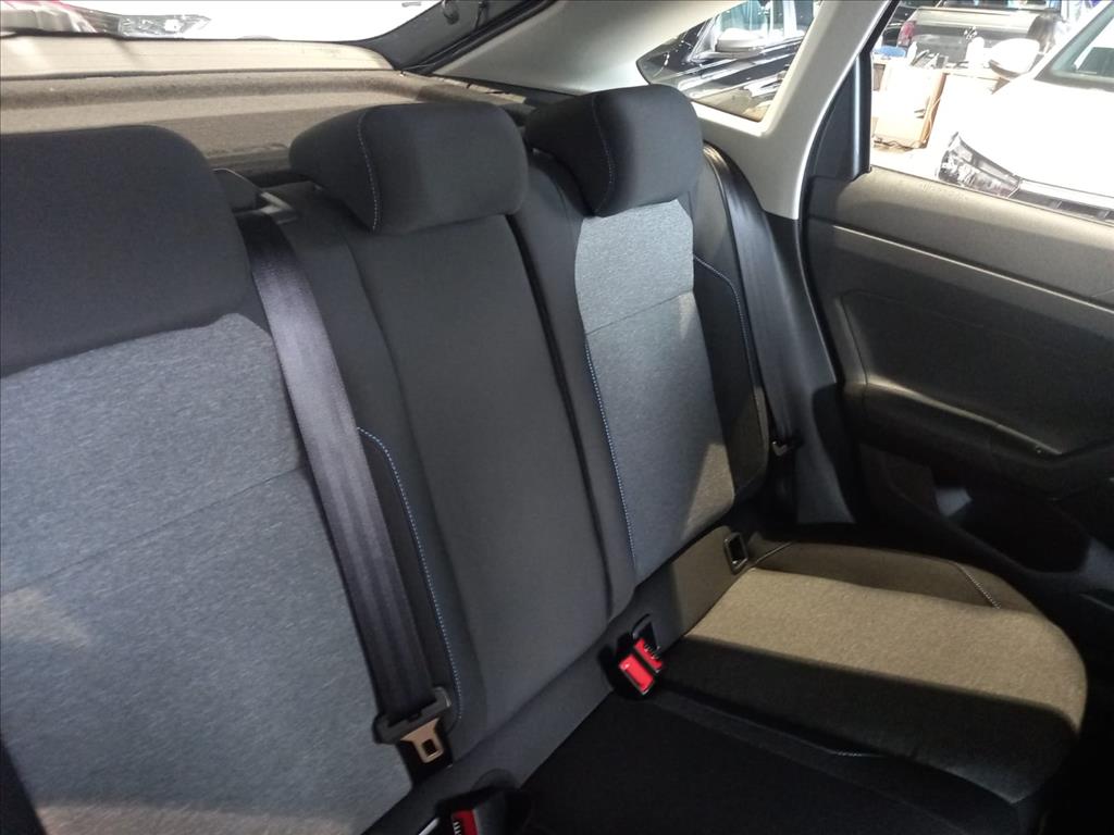NIVUS 1.0 200 TSI TOTAL FLEX SENSE AUTOMÁTICO9