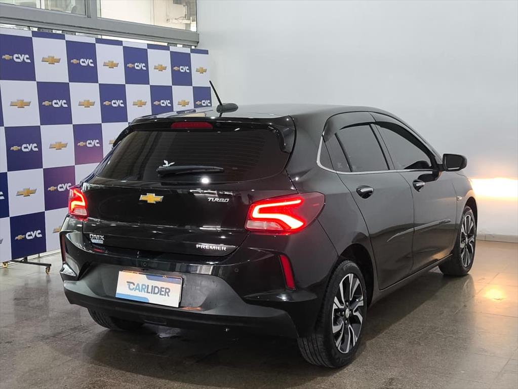ONIX 1.0 TURBO FLEX PREMIER AUTOMÁTICO10