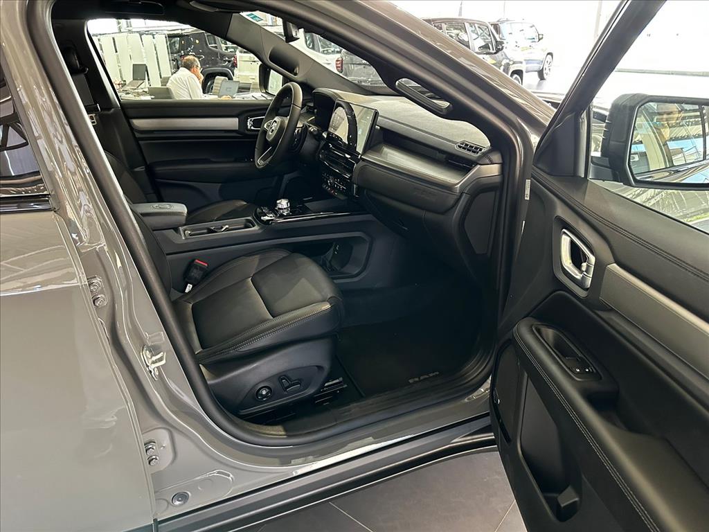 RAMPAGE 2.2 TURBO DIESEL REBEL 4X4 AUTOMÁTICO11