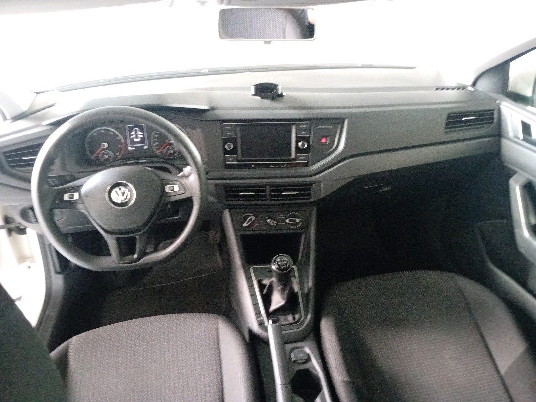 Volkswagen Polo 1.6 MSI Total Flex Manual - foto 12