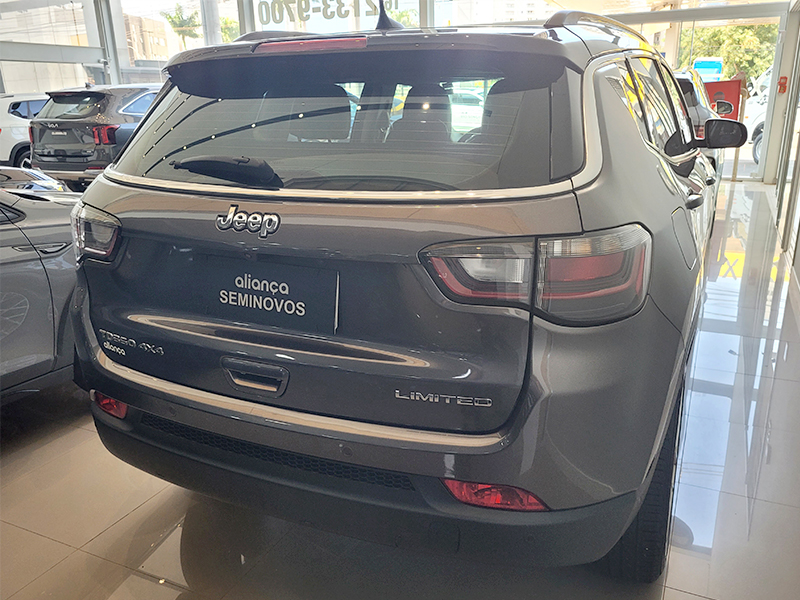 COMPASS 2.0 TD350 TURBO DIESEL LIMITED AT93