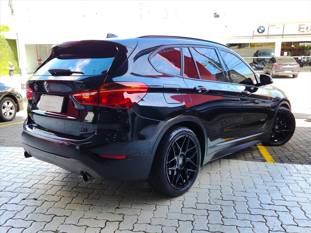 BMW X1 - 2.0 16V TURBO ACTIVEFLEX SDRIVE20I 4P AUTOMÁTICO
