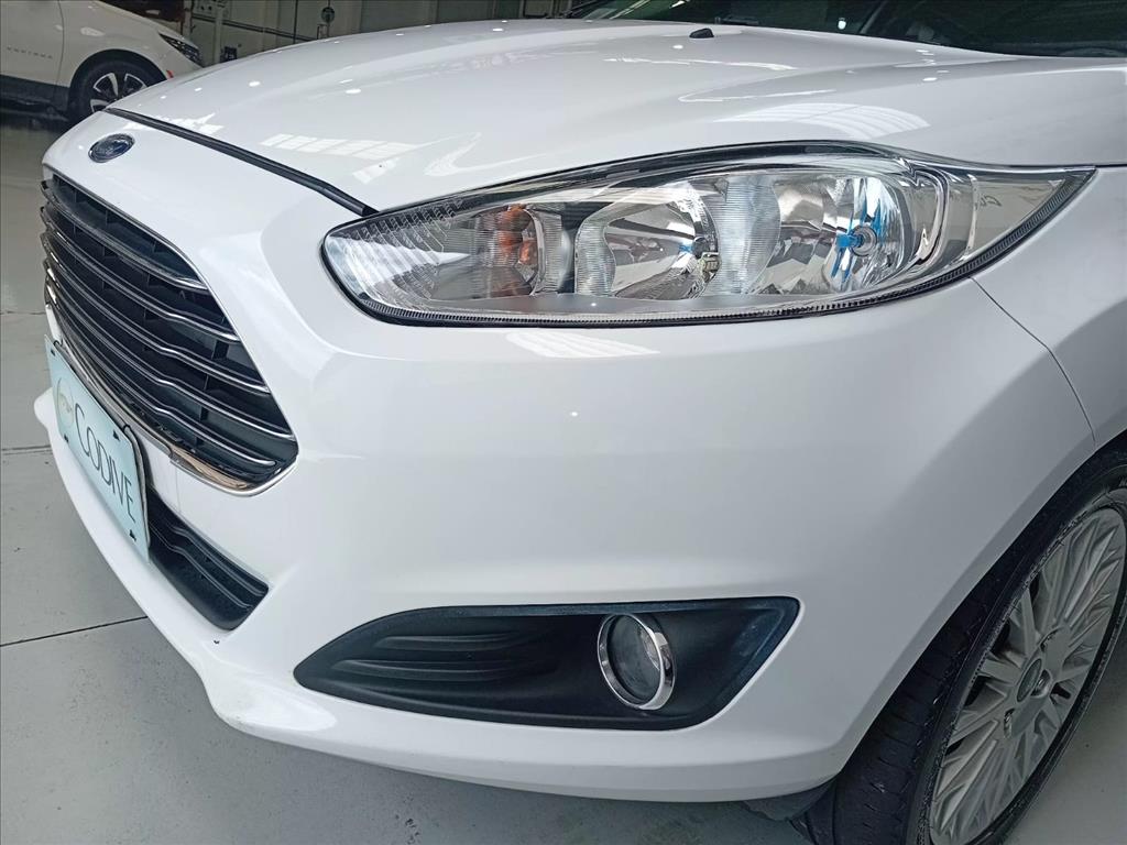 FIESTA 1.6 TITANIUM HATCH 16V FLEX 4P POWERSHIFT15