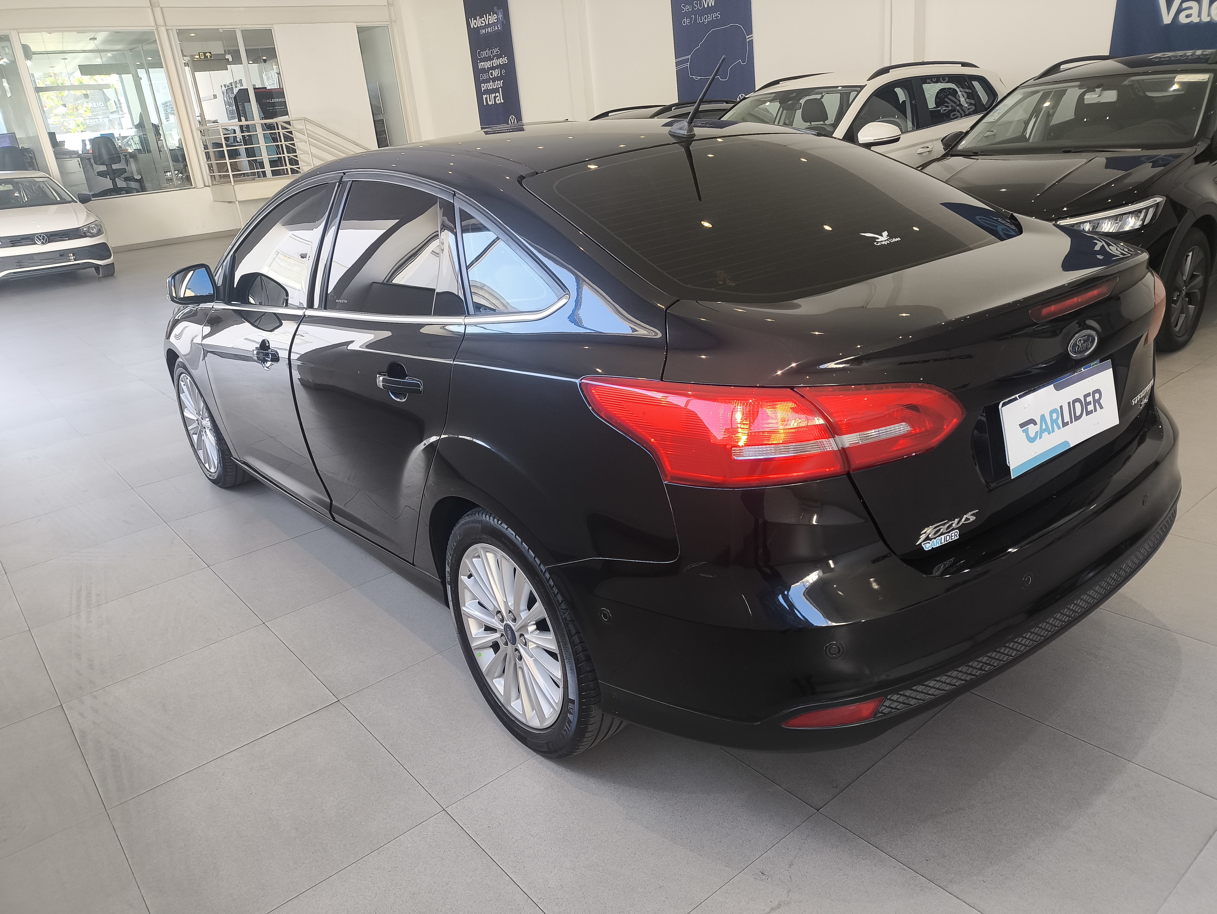 FOCUS 2.0 TITANIUM 16V FLEX 4P POWERSHIFT7