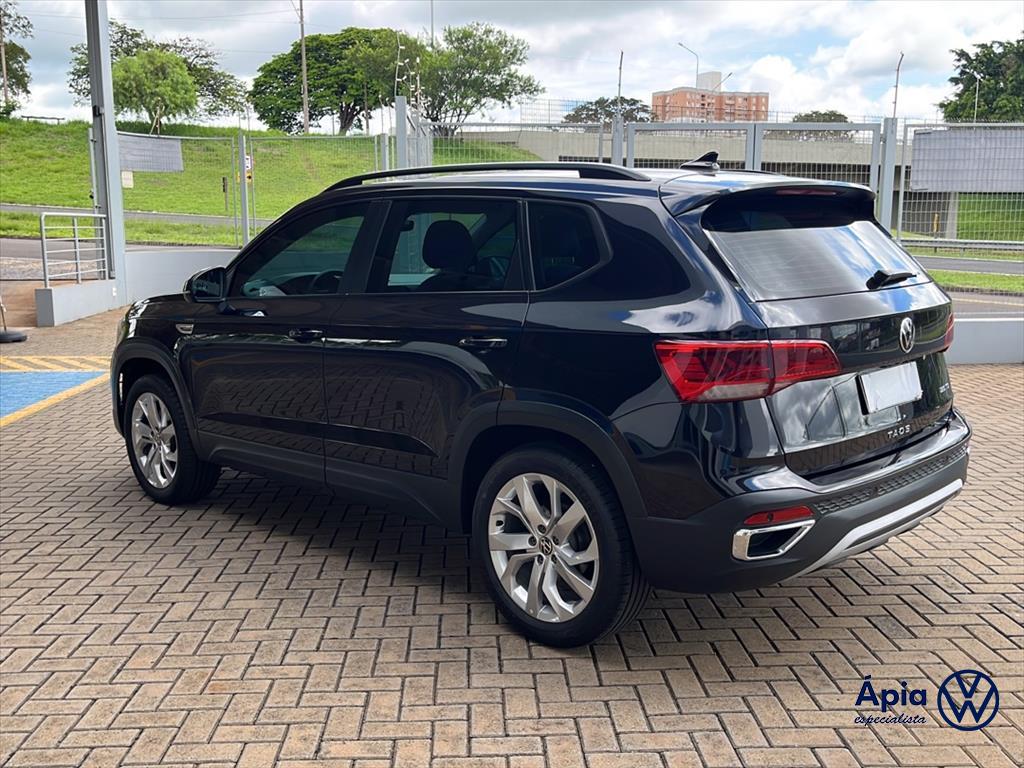 TAOS 1.4 250 TSI TOTAL FLEX COMFORTLINE AUTOMÁTICO5