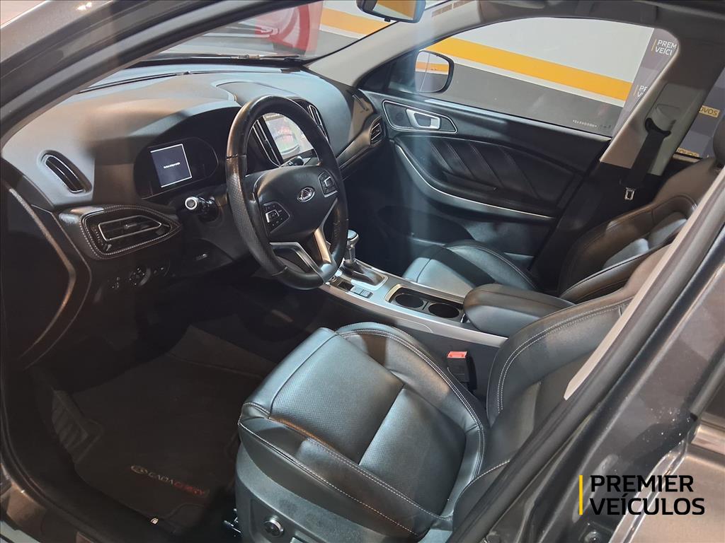 TIGGO 7 1.5 VVT TURBO iFLEX TXS DCT4 TIGGO 7 1.5 VVT TURBO iFLEX TXS DCT4