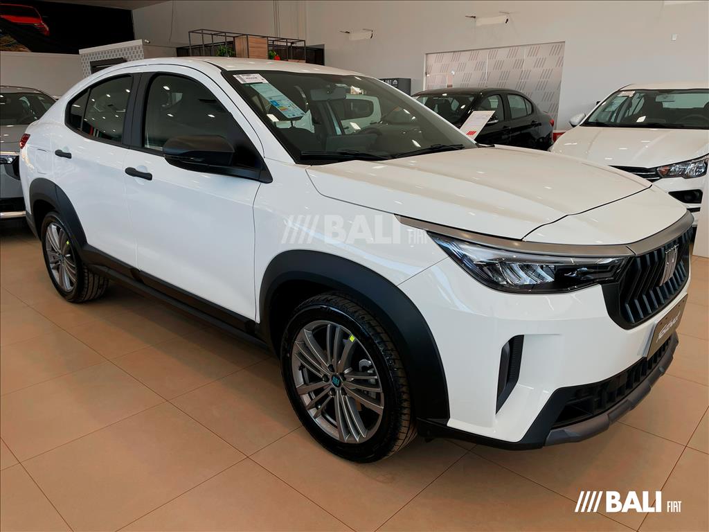 FASTBACK 1.0 TURBO 200 FLEX CVT