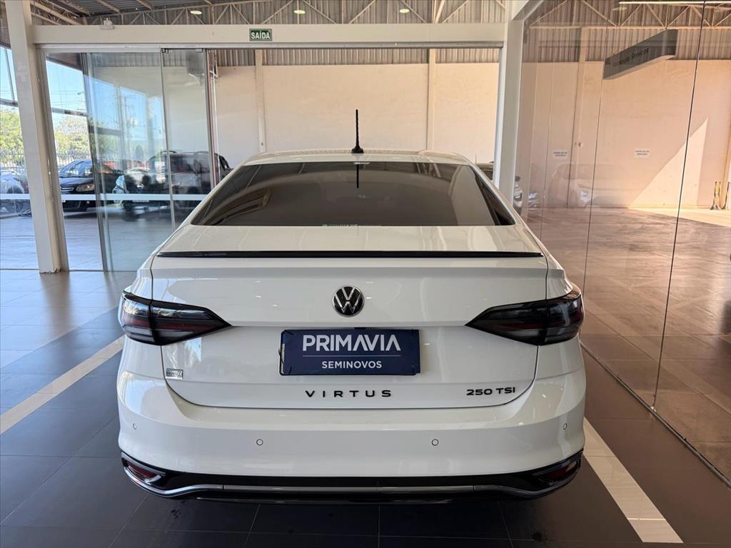 VIRTUS 1.4 250 TSI EXCLUSIVE AUTOMÁTICO4