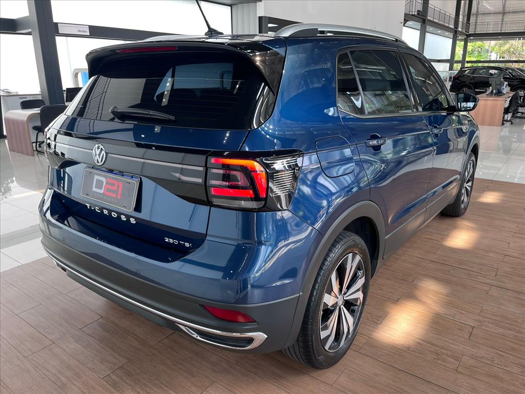 VW - Volkswagen-T-CROSS-1.4 250 TSI TOTAL FLEX HIGHLINE AUTOMÁTICO