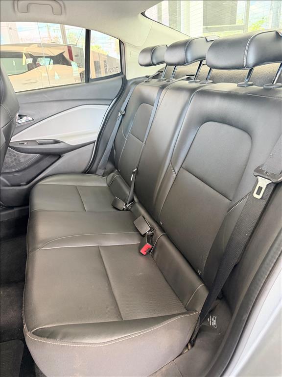 ONIX PLUS 1.0 TURBO FLEX PREMIER AUTOMÁTICO8