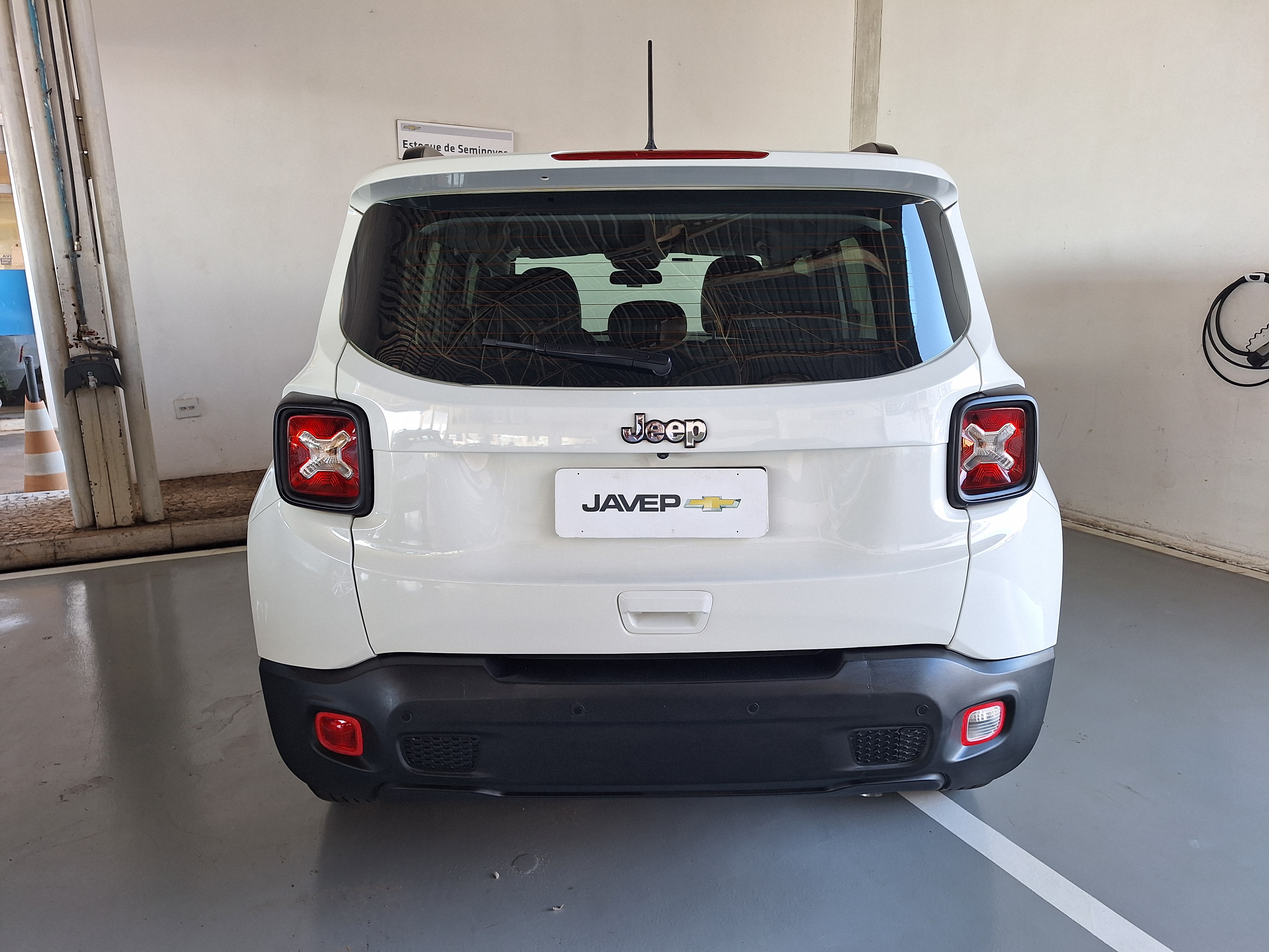 Jeep-RENEGADE-1.8 16V FLEX 4P AUTOMÁTICO