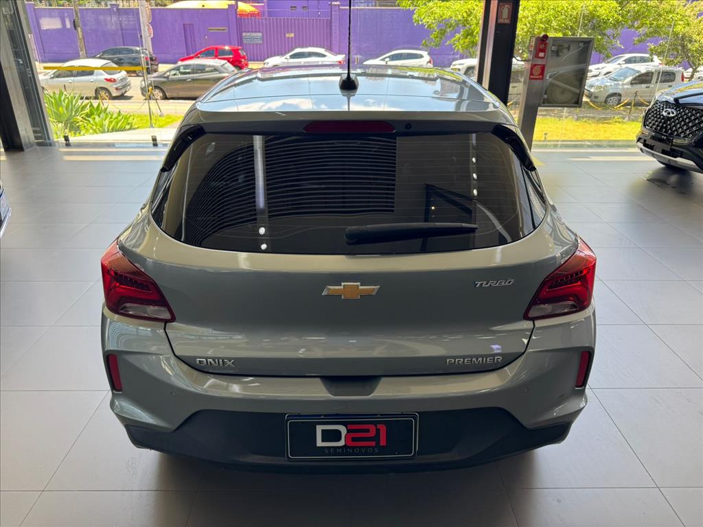 GM - Chevrolet-ONIX-1.0 TURBO FLEX PREMIER AUTOMÁTICO