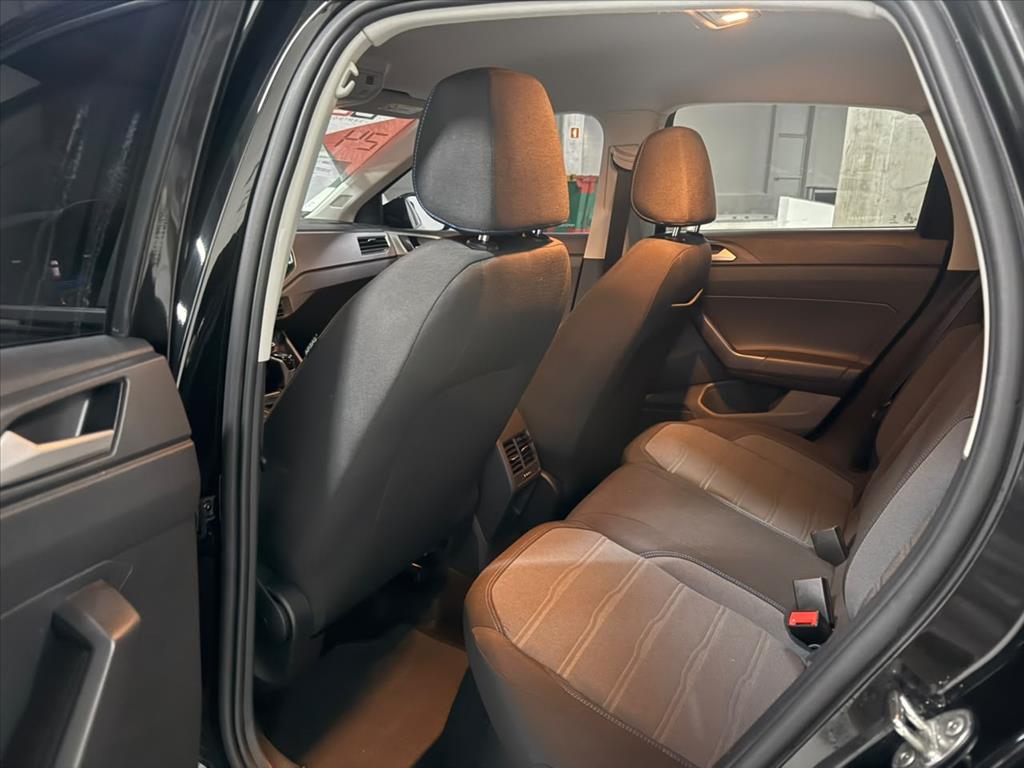 Volkswagen-NIVUS-1.0 200 TSI TOTAL FLEX COMFORTLINE AUTOMÁTICO