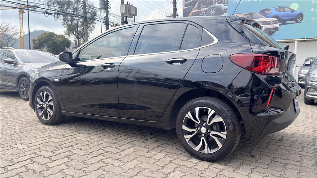 ONIX 1.0 TURBO FLEX PREMIER AUTOMÁTICO2