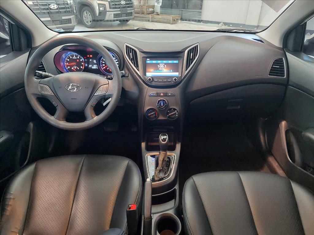 Hyundai-HB20-1.6 COMFORT PLUS 16V FLEX 4P AUTOMÁTICO