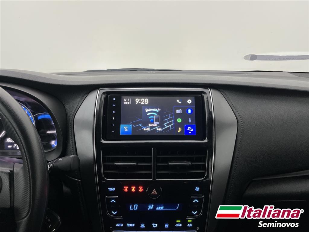 YARIS 1.5 16V FLEX SEDAN XL MULTIDRIVE9