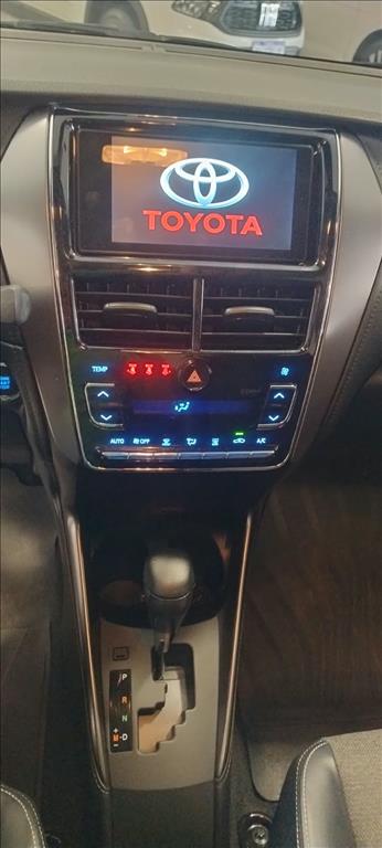 YARIS 1.5 16V FLEX SEDAN XS MULTIDRIVE8