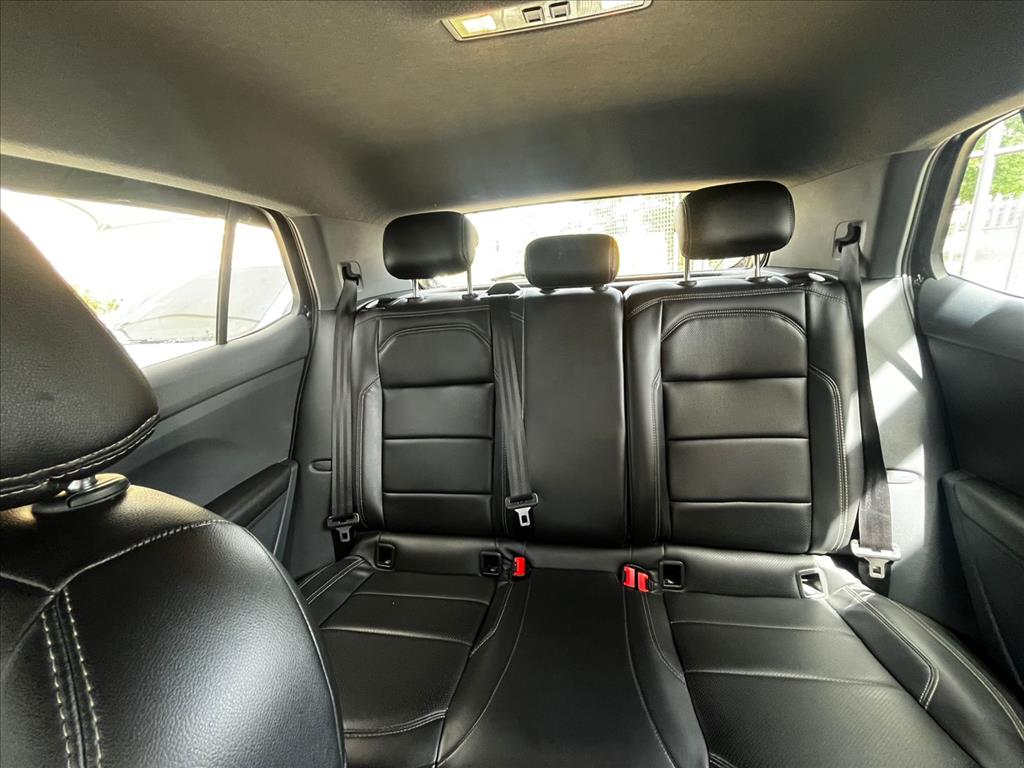 T-CROSS 1.0 200 TSI TOTAL FLEX SENSE AUTOMÁTICO2