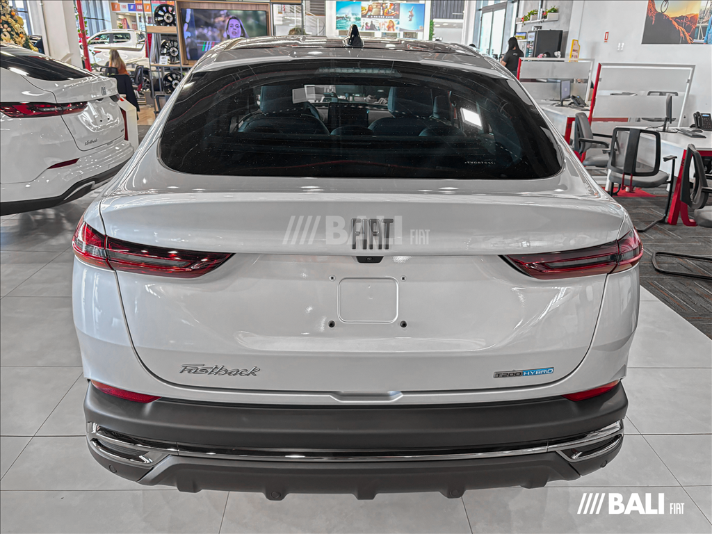 FASTBACK 1.0 TURBO 200 HYBRID AUDACE CVT5