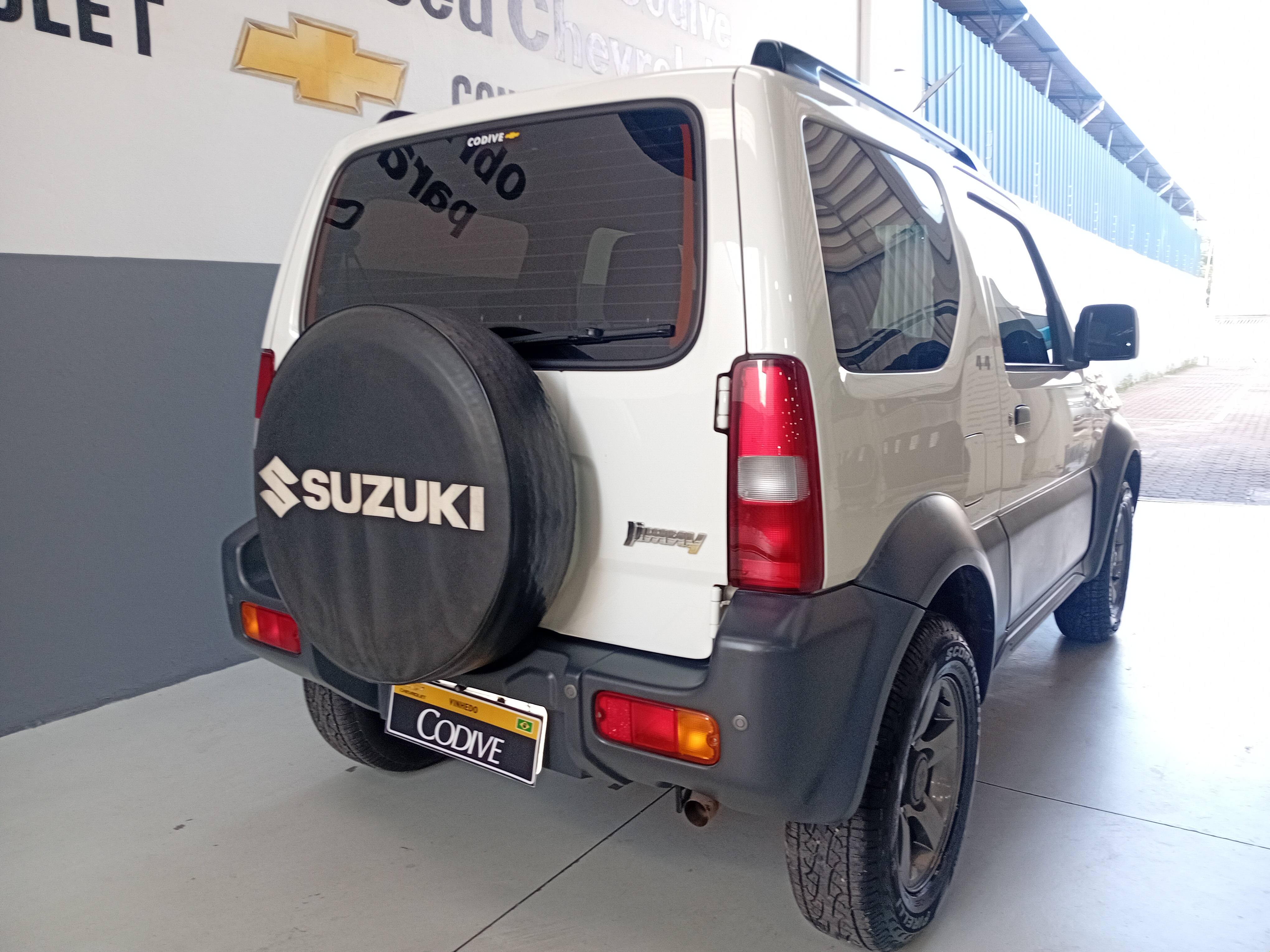 JIMNY 1.3 4ALL 4X4 16V GASOLINA 2P MANUAL2