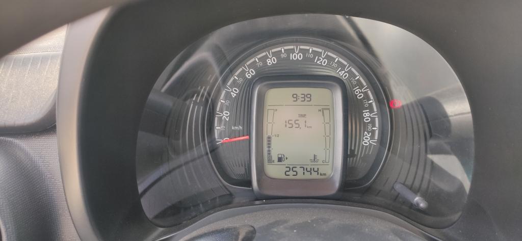 MOBI 1.0 8V EVO FLEX EASY MANUAL MOBI 1.0 8V EVO FLEX EASY MANUAL