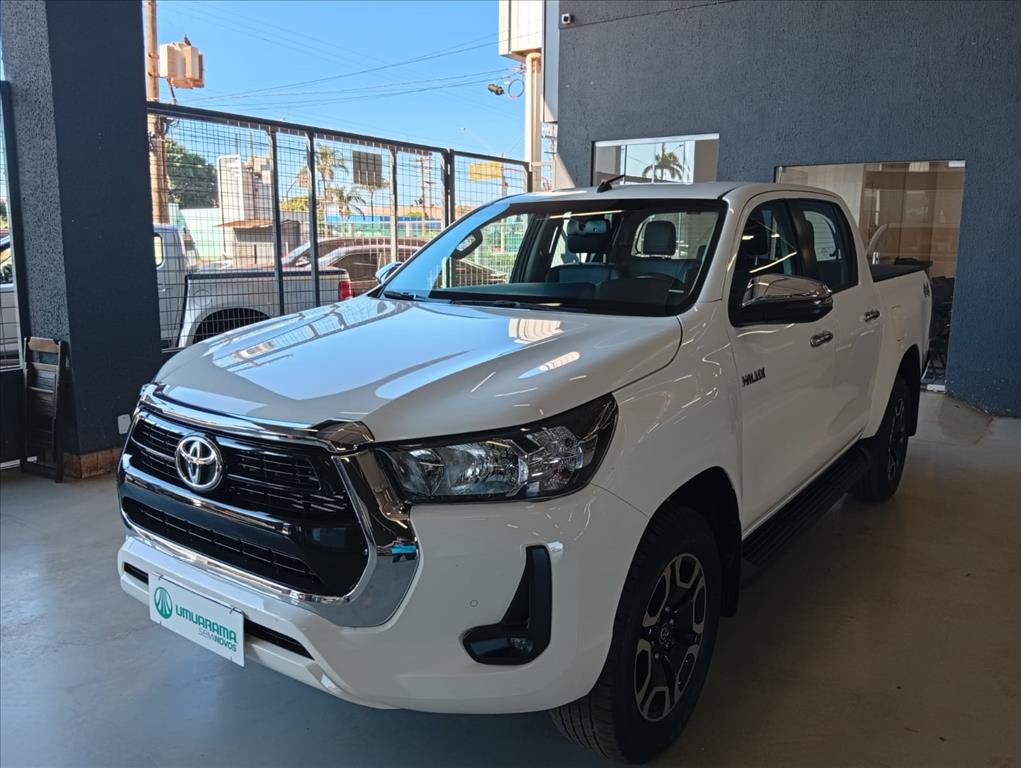 HILUX 2.8 D-4D TURBO DIESEL CD SRV 4X4 AUTOMÁTICO2