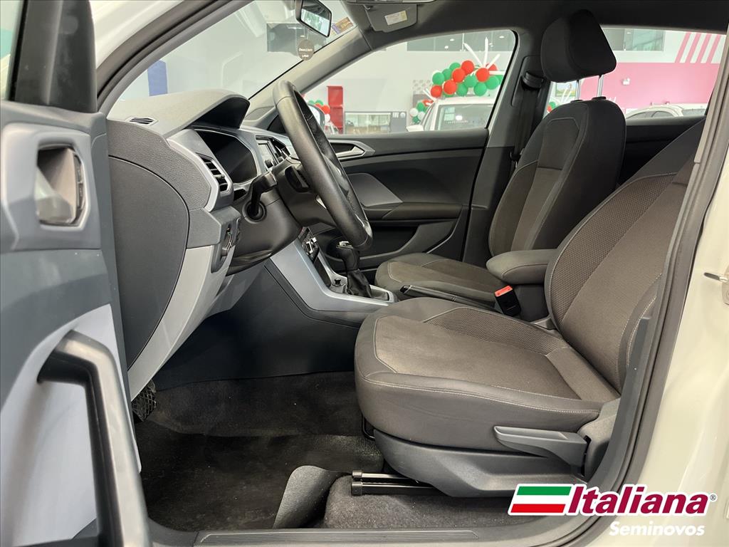 T-CROSS 1.0 200 TSI TOTAL FLEX AUTOMÁTICO12