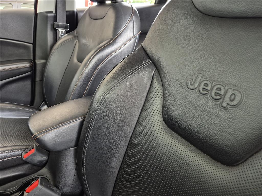 COMPASS 2.0 16V FLEX LIMITED AUTOMÁTICO4