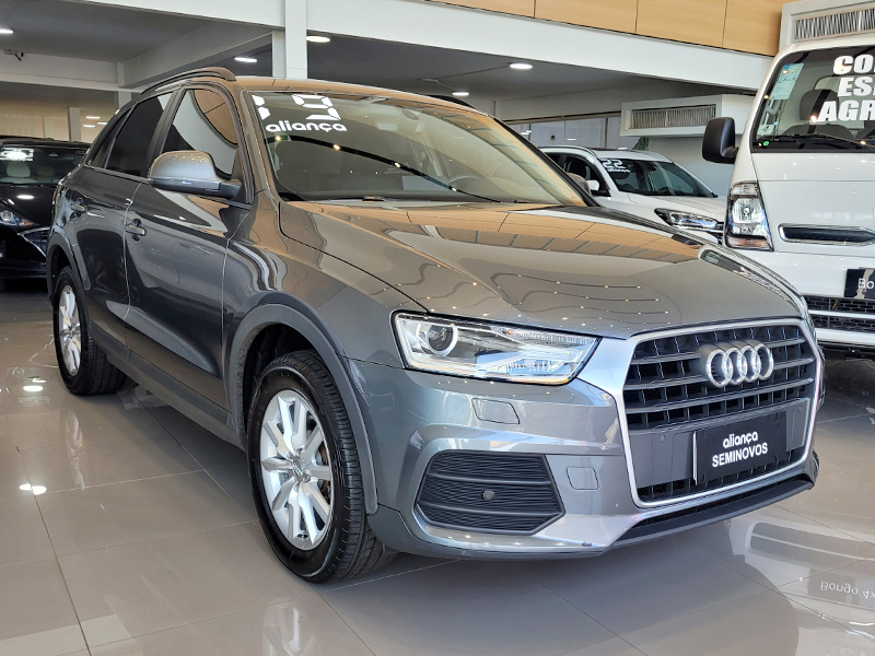 Q3 1.4 TFSI AMBIENTE FLEX 4P S TRONIC2