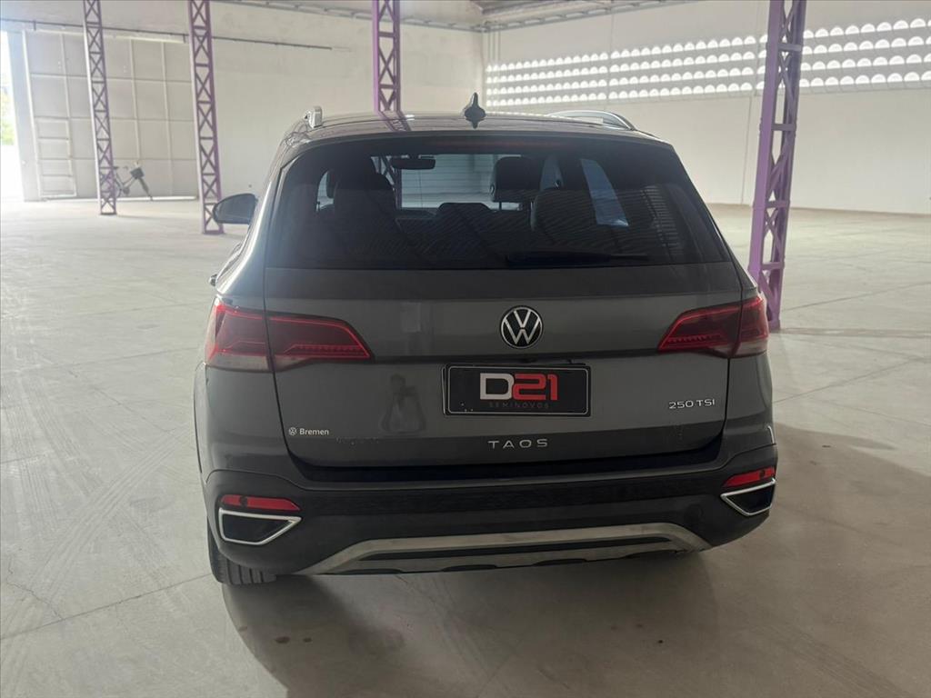 VW - Volkswagen-TAOS-1.4 250 TSI TOTAL FLEX HIGHLINE AUTOMÁTICO