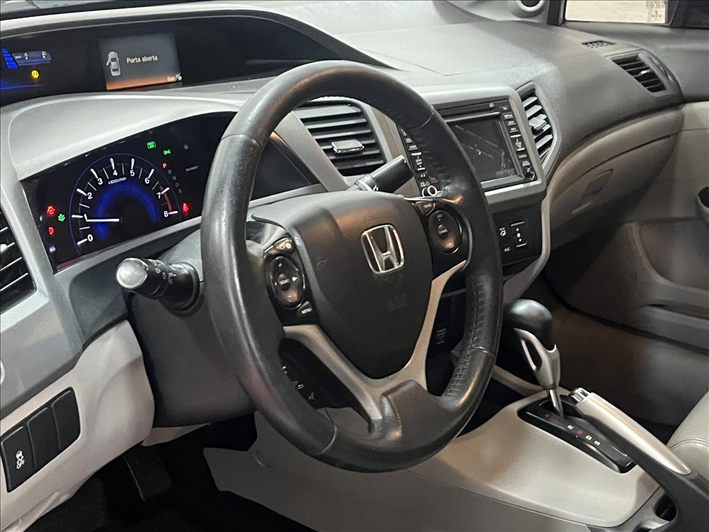 CIVIC 1.8 EXS 16V FLEX 4P AUTOMÁTICO14