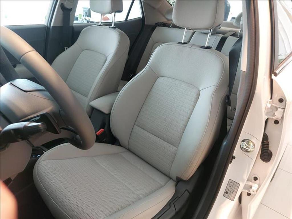 Hyundai-HB20S-1.0 TGDI FLEX PLATINUM AUTOMÁTICO