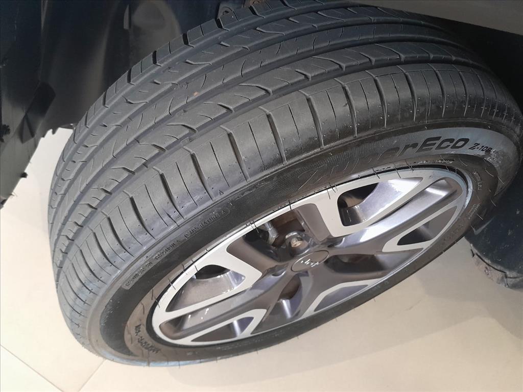 RENEGADE 1.8 16V FLEX LONGITUDE 4P AUTOMÁTICO2