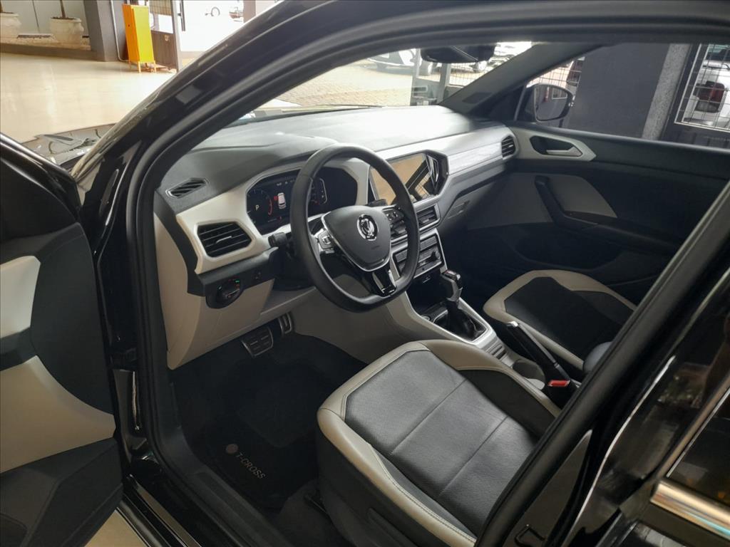 T-CROSS 1.4 250 TSI TOTAL FLEX HIGHLINE AUTOMÁTICO9