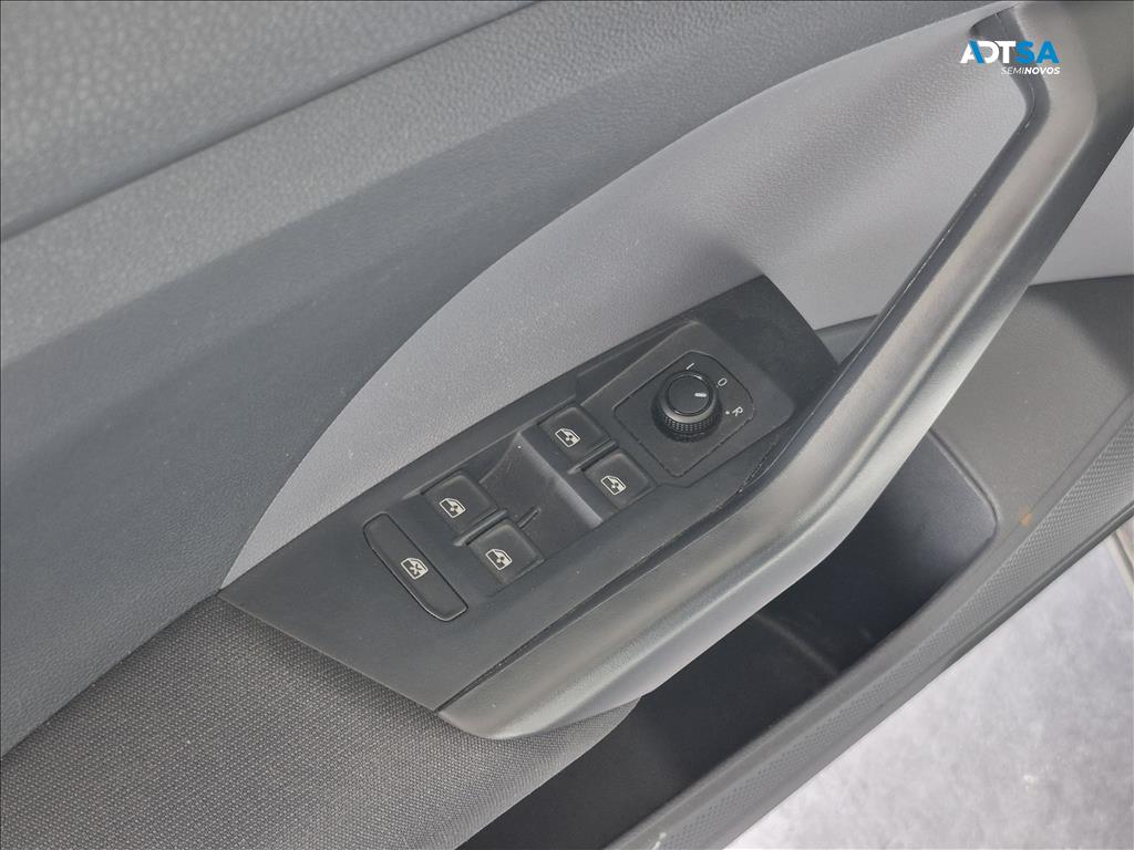 VOLKSWAGEN T-CROSS 1.0 200 TSI TOTAL FLEX SENSE AUTOMÁTICO