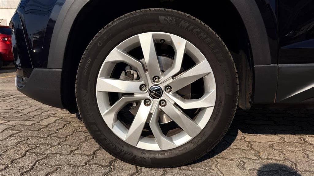 TAOS 1.4 250 TSI TOTAL FLEX COMFORTLINE AUTOMÁTICO15