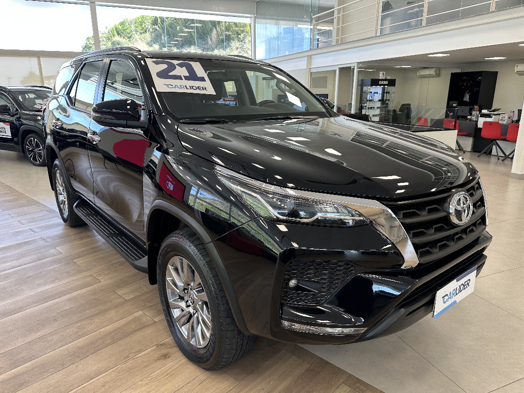 HILUX SW4 2.7 VVT-i FLEX SRV 7L 4X2 AUTOMÁTICO HILUX SW4 2.7 VVT-i FLEX SRV 7L 4X2 AUTOMÁTICO