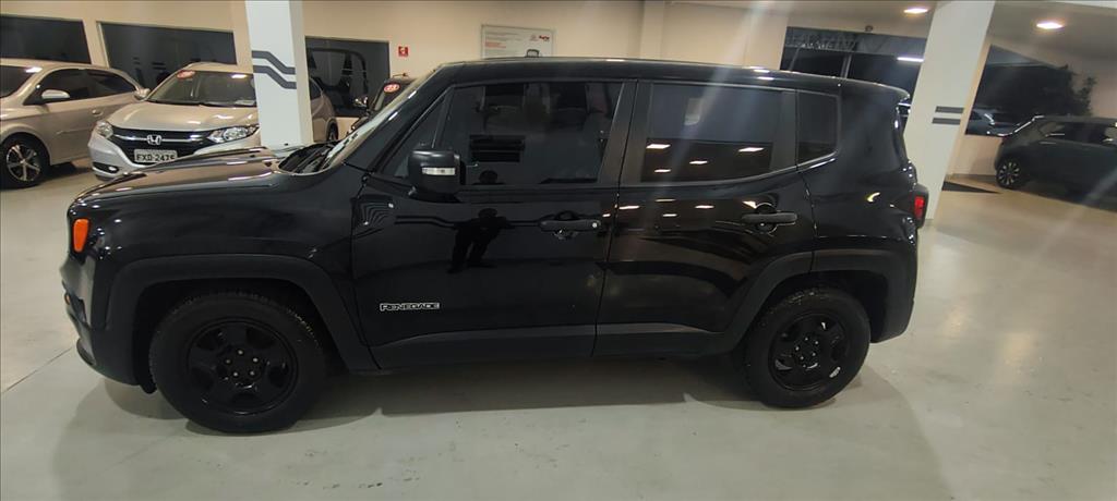 RENEGADE 1.8 16V FLEX 4P AUTOMÁTICO3
