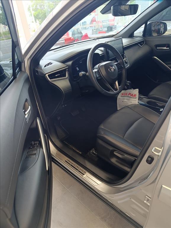 COROLLA CROSS 1.8 VVT-I HYBRID FLEX XRV CVT8