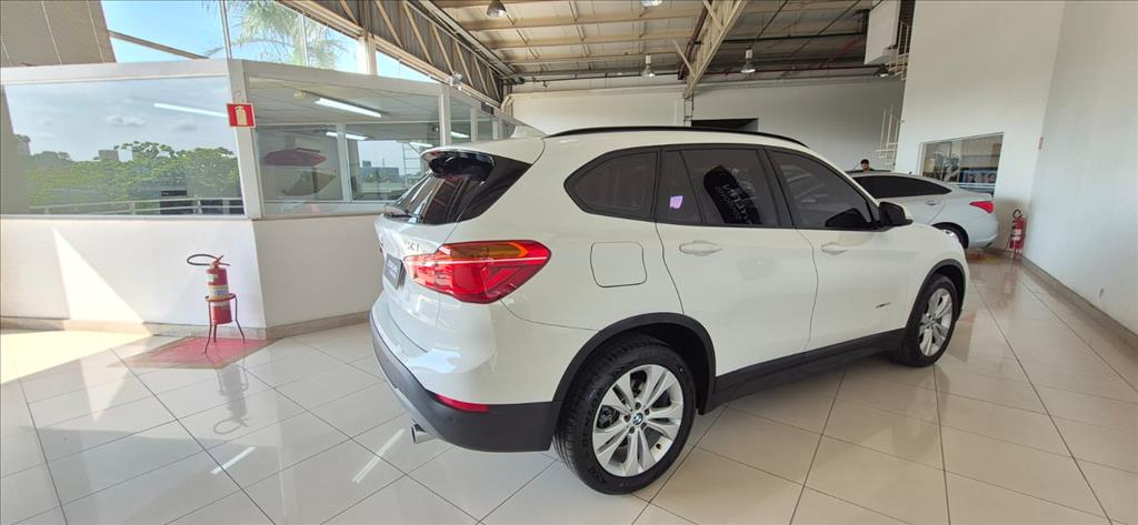 X1 2.0 16V TURBO ACTIVEFLEX SDRIVE20I 4P AUTOMÁTICO3