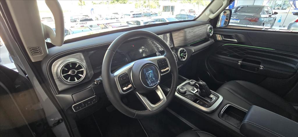 TANK 300 2.0 HI4-T PHEV 4X4 9HAT7